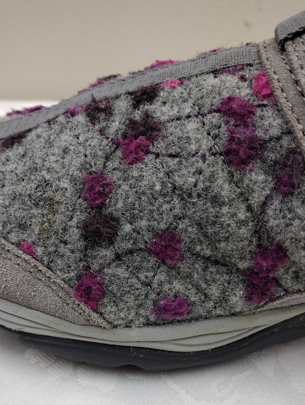 Easy Spirit Explore24 Eseztime Traveltime Grey Wool Suede Embroidery Floral Mule - Picture 13 of 16